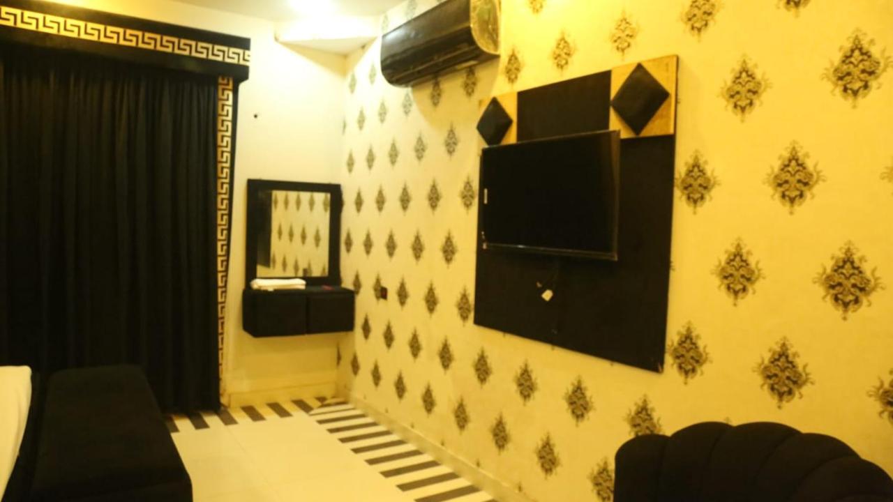 Hotel De Smart Multan Extérieur photo