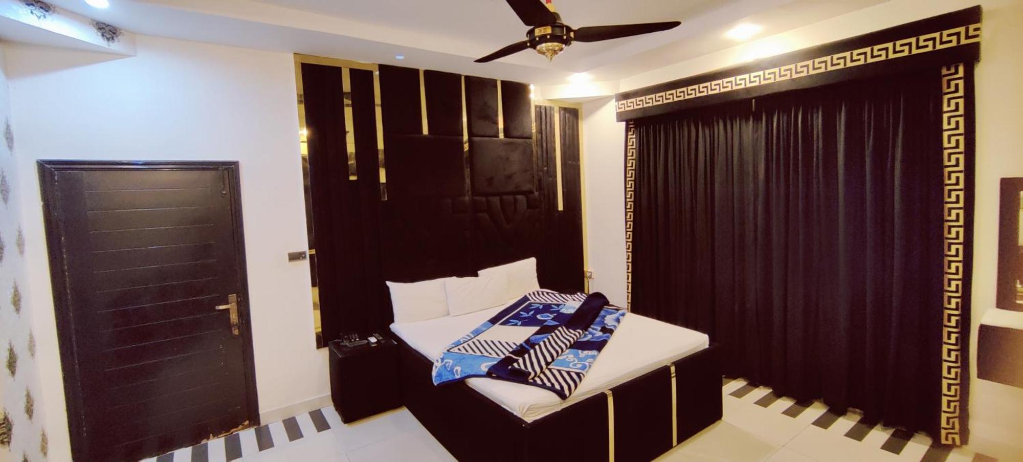 Hotel De Smart Multan Extérieur photo